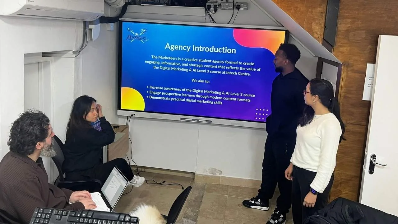 Digital Marketing and IA Skills Bootcamp - Intech Centre